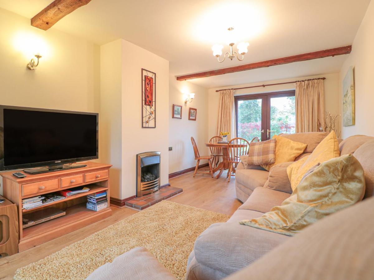 Berrys Place Farm Cottage Gloucester Esterno foto