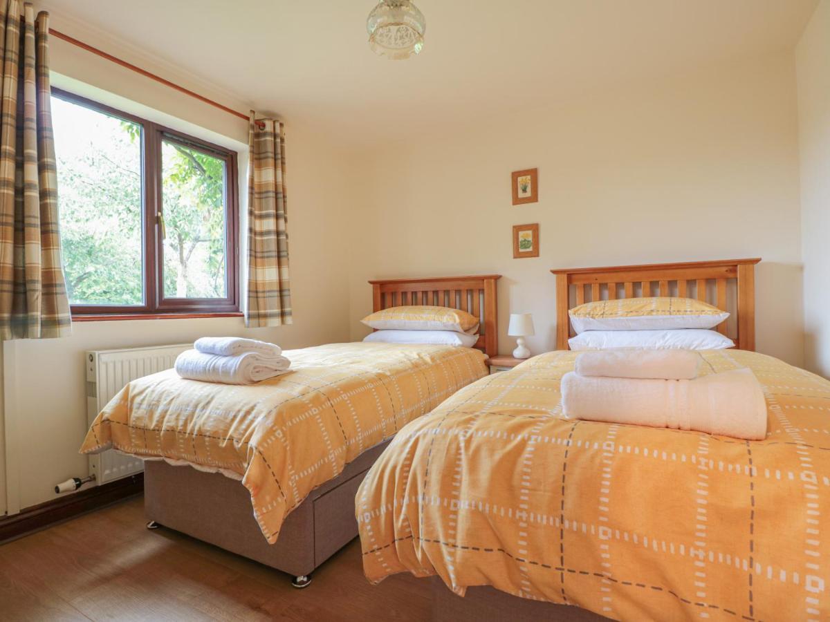Berrys Place Farm Cottage Gloucester Esterno foto